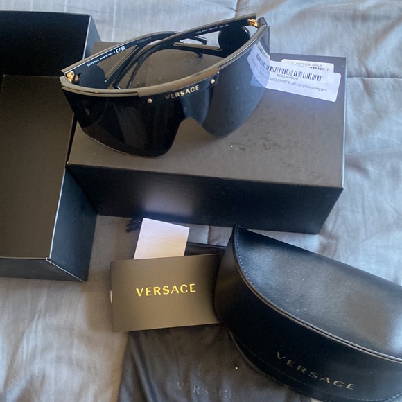 New Versace Shield Sunglasses - Picture 7 of 11